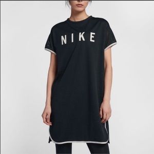 NIKE M Jersey T Shirt Black White Fashion Blogger